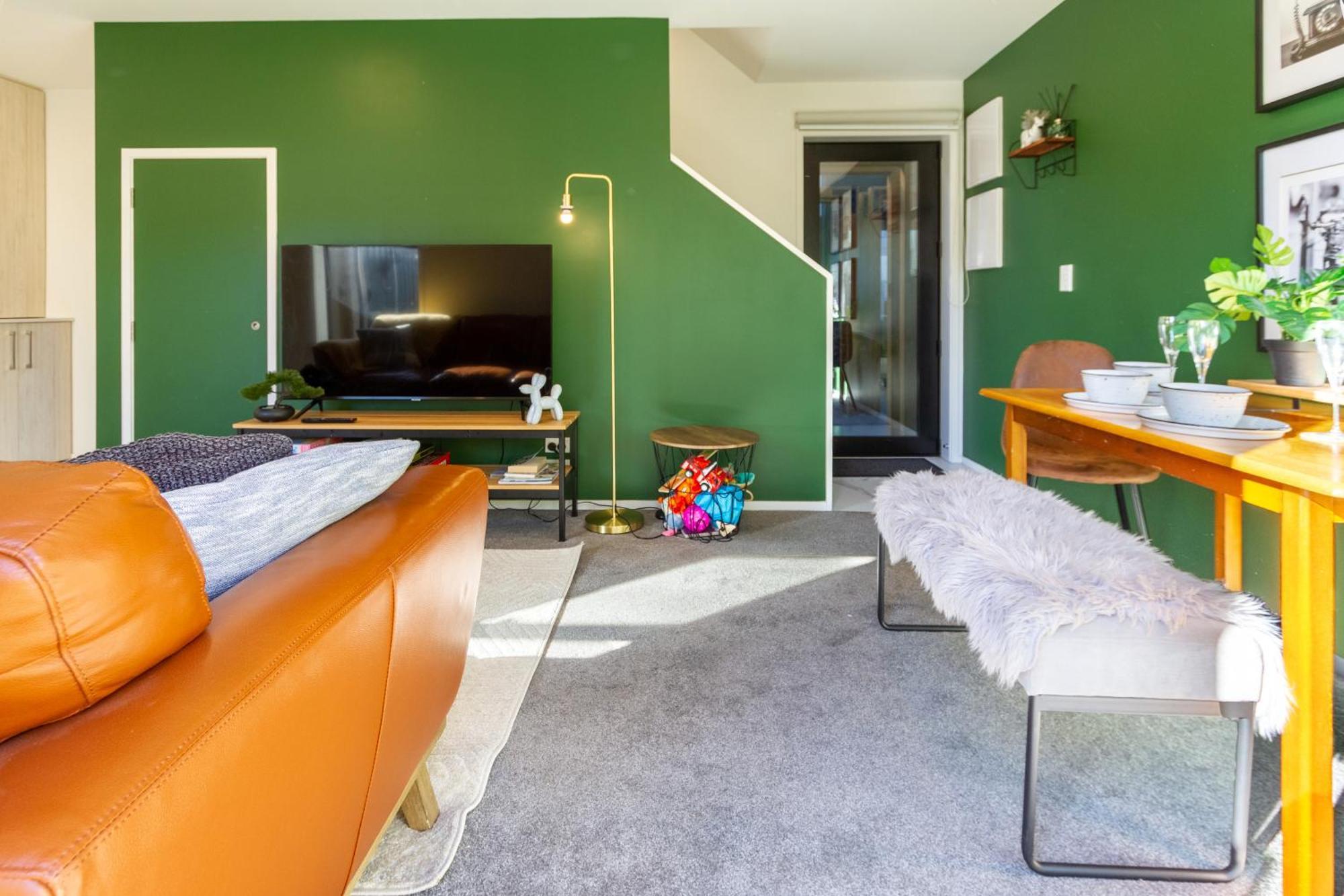 Gorgeous In Green - 2 Bed Central Oasis W/King Bed Christchurch Esterno foto