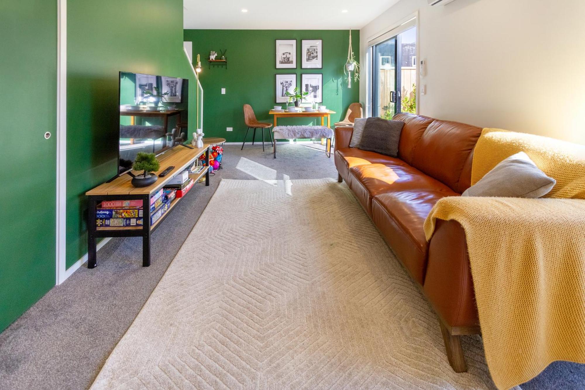 Gorgeous In Green - 2 Bed Central Oasis W/King Bed Christchurch Esterno foto